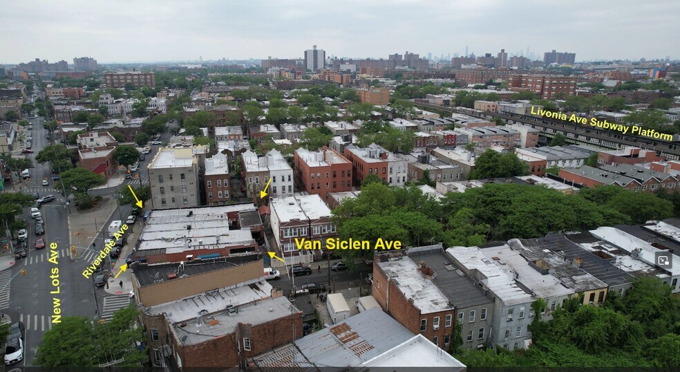 More Photos Of 622 Van Siclen Ave, Brooklyn General Retail For Sale