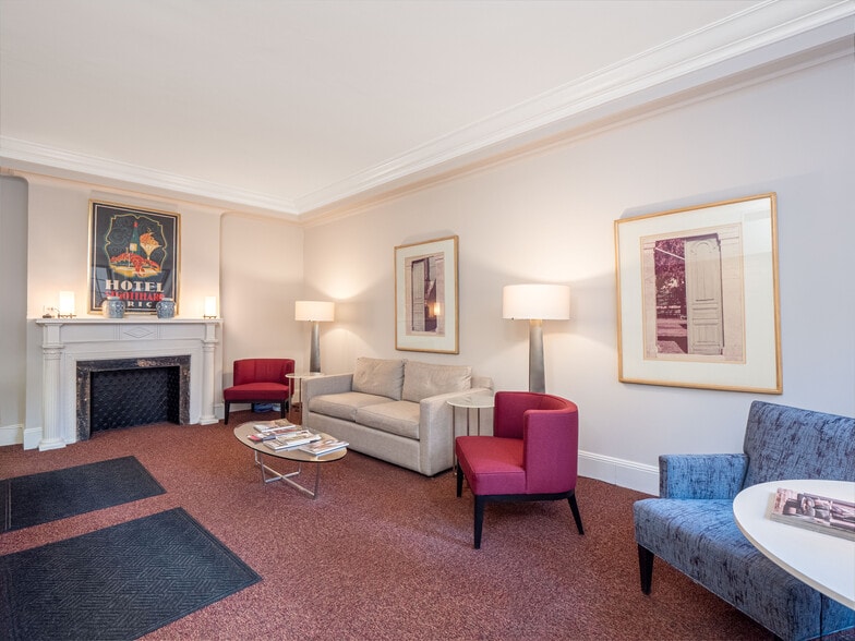 More Photos Of 875-877 Park Ave, New York Apartments For Sale