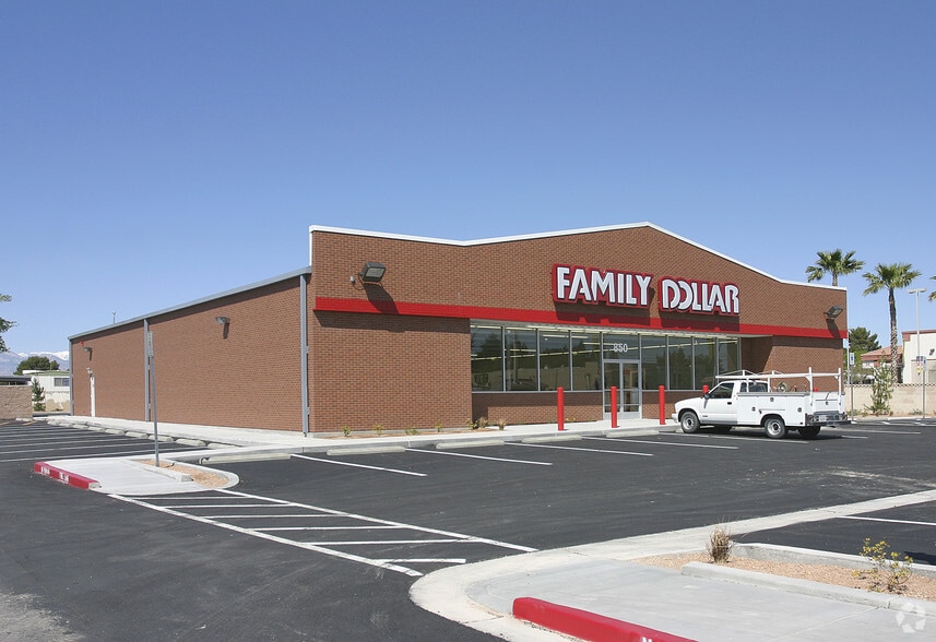 Primary Photo Of 850 N Lamb Blvd, Las Vegas Freestanding For Sale