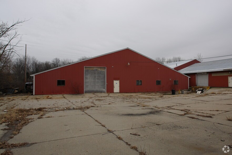More Photos Of 8267 S State Rd, Goodrich Manufacturing For Lease
