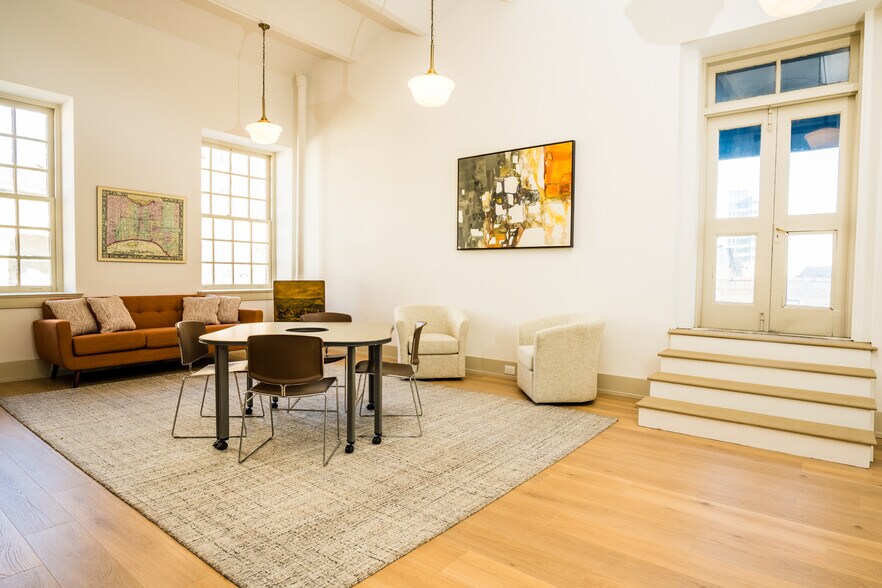 More Photos Of 226 Walnut St, Philadelphia Loft Creative Space For Lease