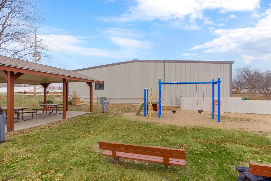 More Photos Of 6807 Sobbie Rd, Pleasant Valley Industrial For Sale
