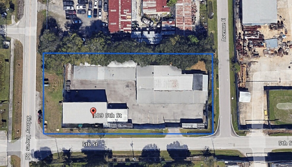 More Photos Of 3580-3588 Broad St, Chamblee Distribution For Sale