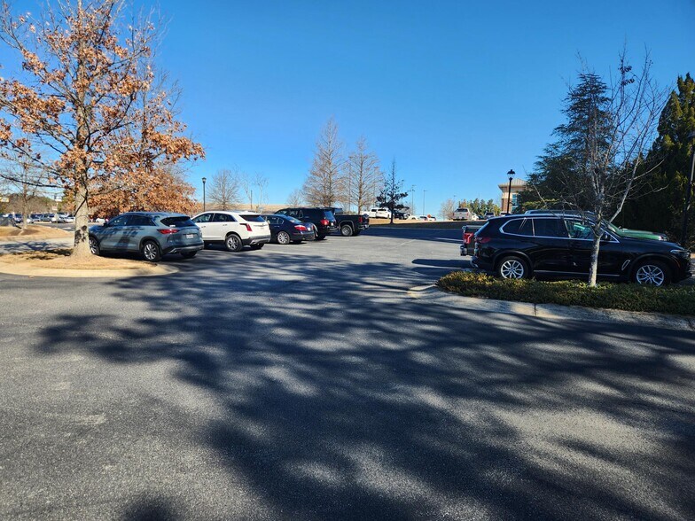 More Photos Of 1100 Frazier Dr, Augusta Office For Lease