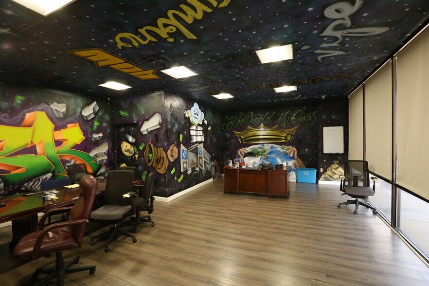 More Photos Of 3042 Matlock Dr NW, Kennesaw Warehouse For Sale