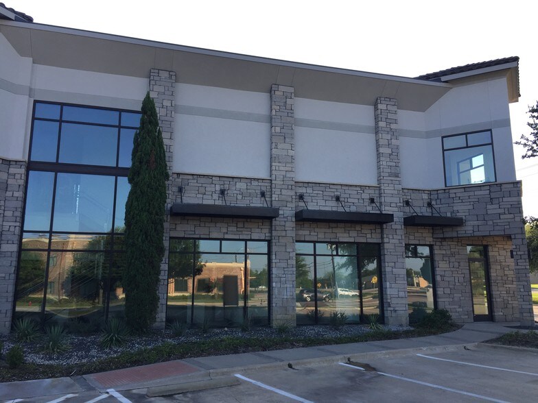 More Photos Of 1201 Hall Johnson Rd, Colleyville Medical For Lease
