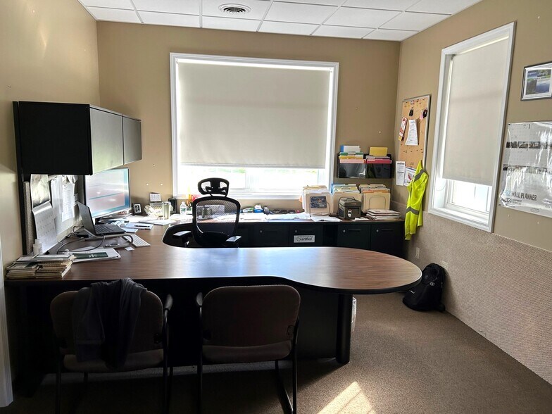 More Photos Of 6810 E Seneca Tpke, Jamesville Specialty For Sale