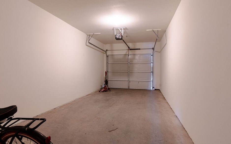 More Photos Of 11010 Twenty Mile Rd, Parker Apartments For Lease