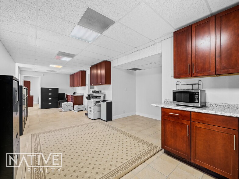 More Photos Of 505 NE 13th St, Fort Lauderdale Loft Creative Space For Lease