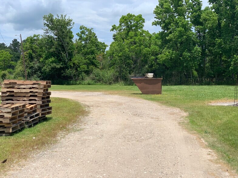More Photos Of 17186 Highway 321, Dayton Storefront Retail Office For Sale