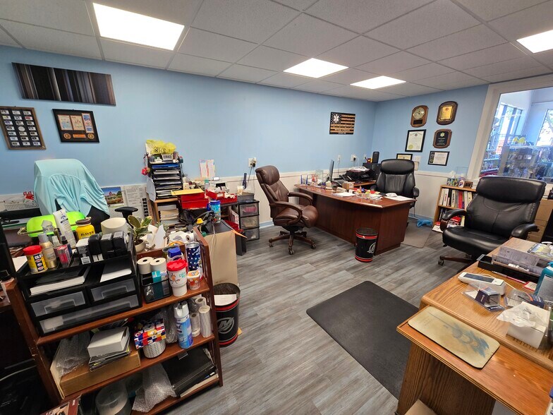 More Photos Of 709 W Main St, Crisfield General Retail For Sale