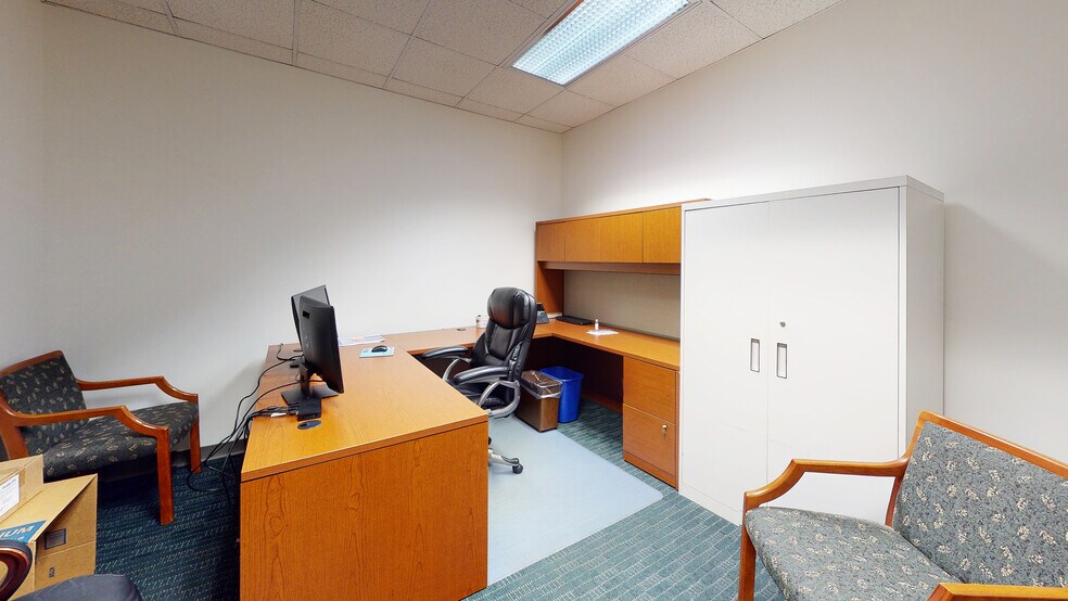 More Photos Of 442 Rutherford Ave NE, Roanoke Office For Lease