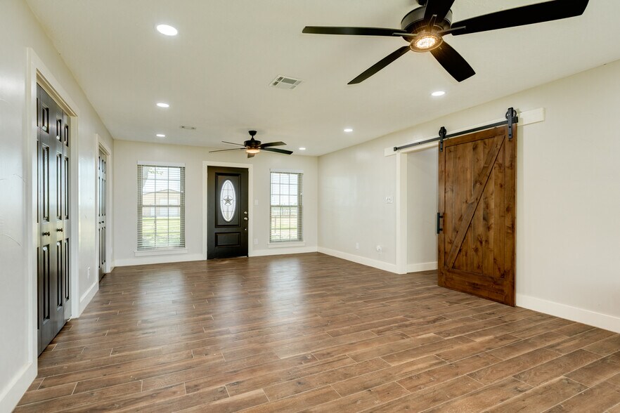 More Photos Of 27427 Highway 36, Damon Land For Sale