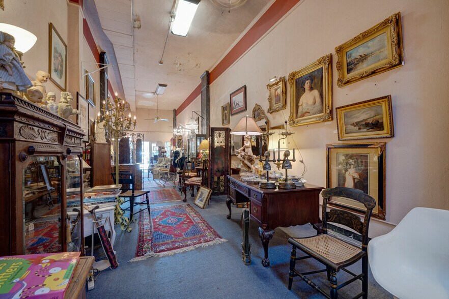 More Photos Of 2531 Central Ave, Saint Petersburg Restaurant For Lease