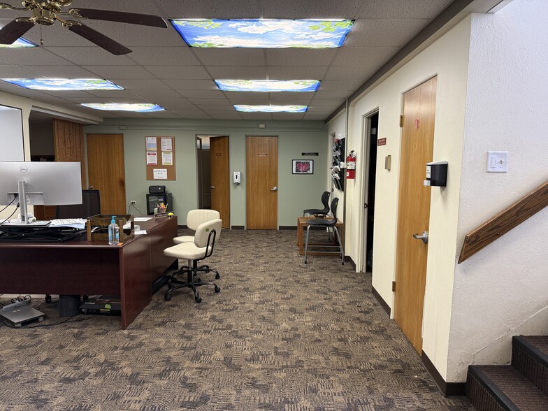 More Photos Of 1948 E Grand Ave, Laramie Office For Lease