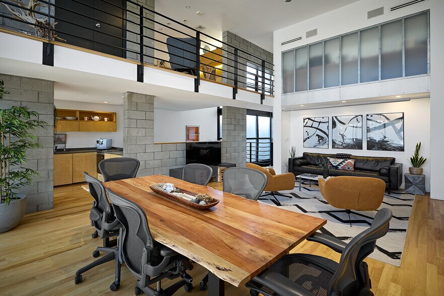 More Photos Of 1313 Innes Pl, Venice Apartments For Sale