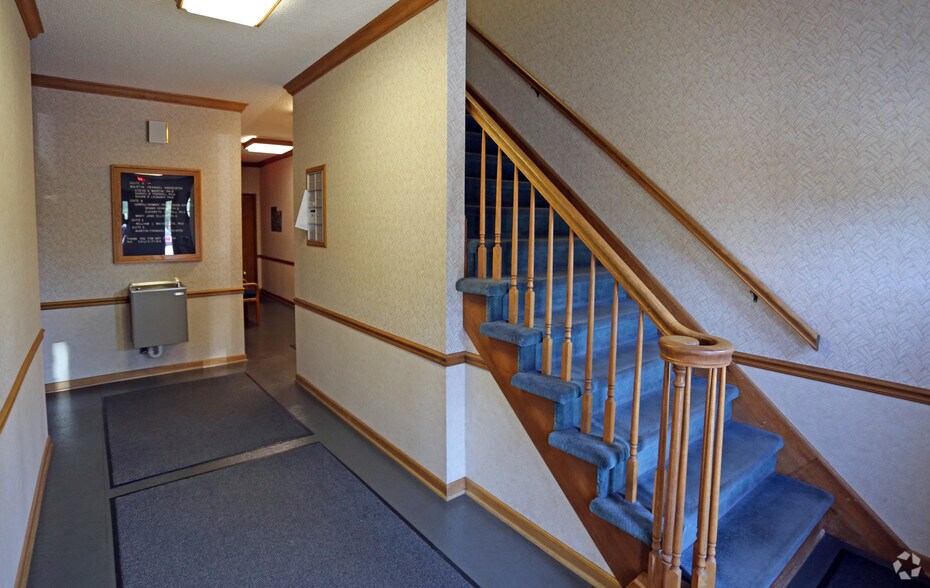 More Photos Of 3779 Vest Mill Rd, Winston-Salem Coworking Space