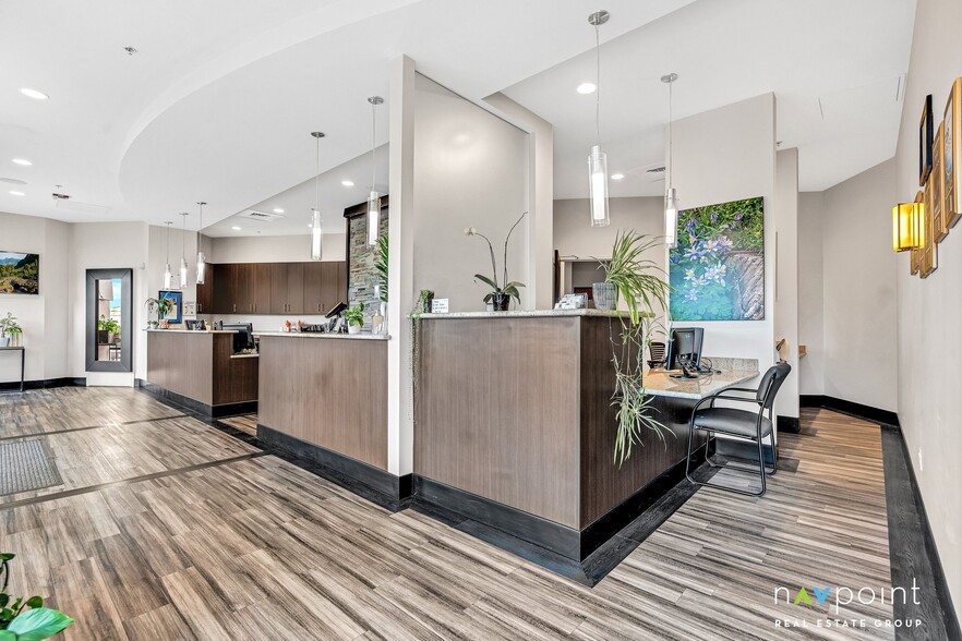 More Photos Of 85 Rio Grande Dr, Castle Rock Medical For Sale