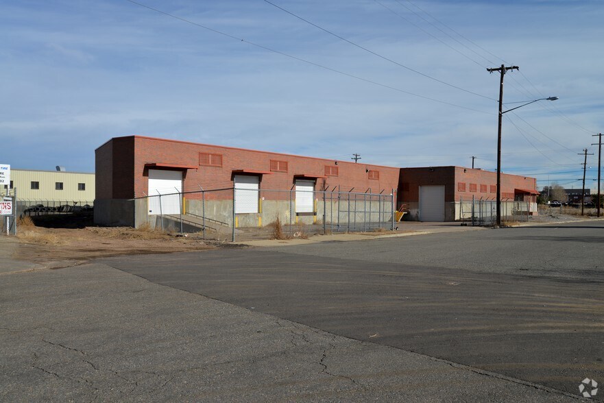 More Photos Of 5395 E 39th Ave, Denver Warehouse For Sale
