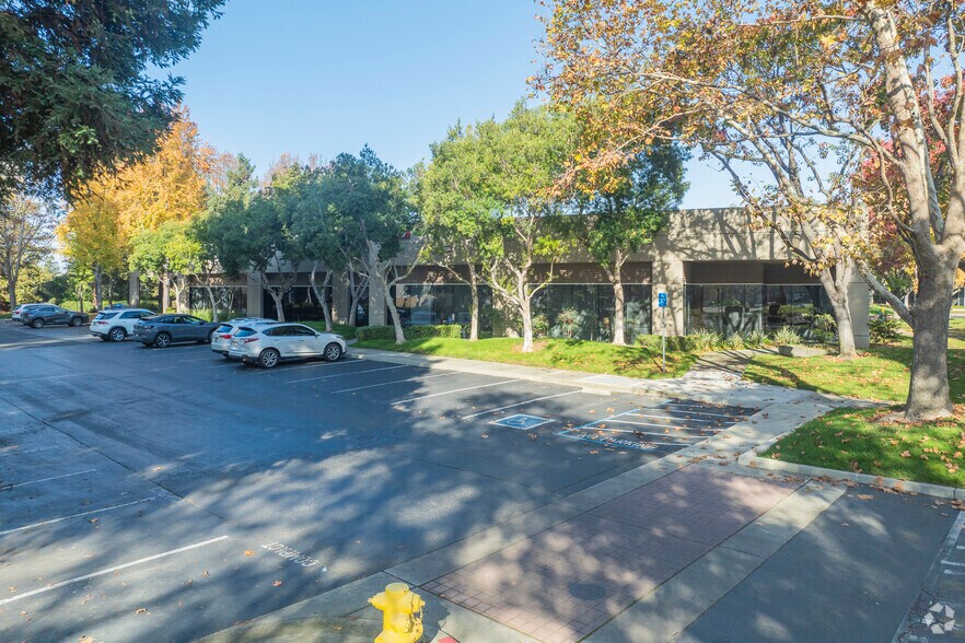 More Photos Of 32940 Alvarado Niles Rd, Union City Office For Lease
