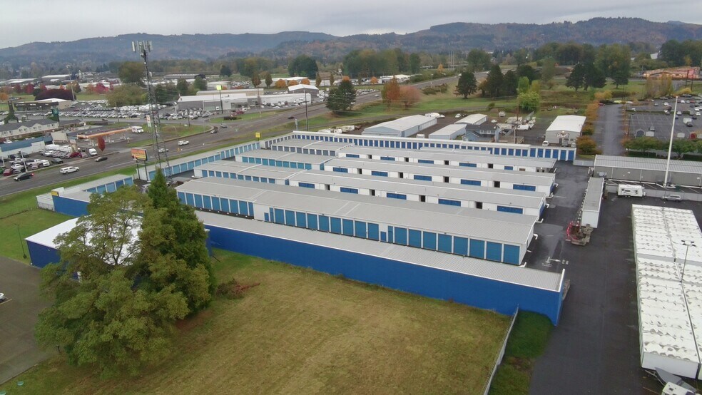 More Photos Of 624 9th Ave, Longview Land For Lease