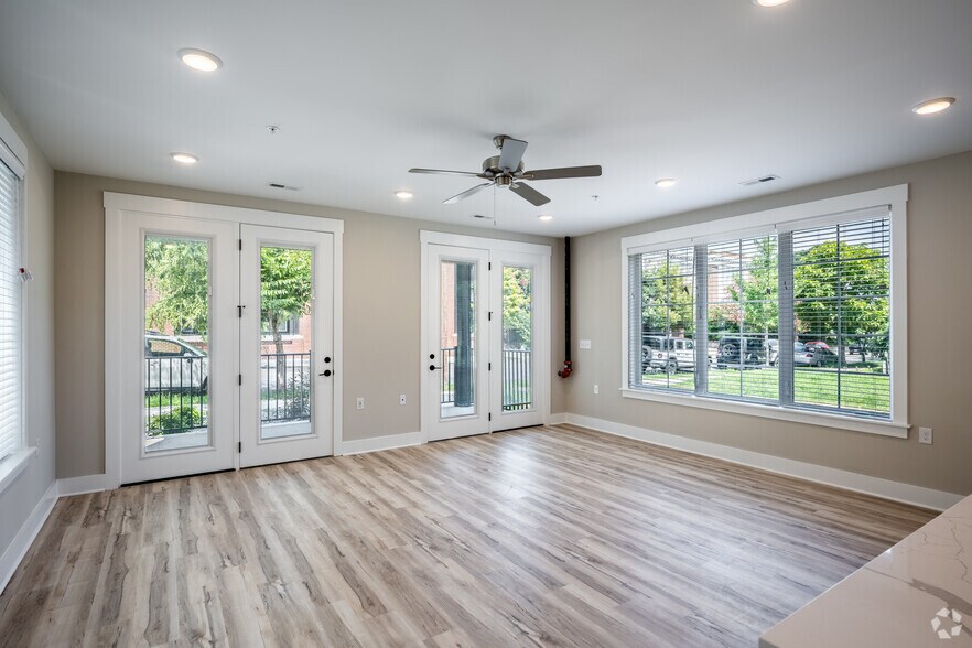 More Photos Of 1421 Bainbridge St, Richmond Apartments For Sale