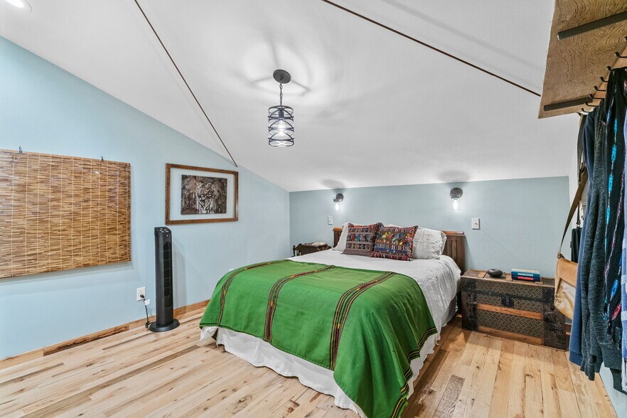 More Photos Of 7394 Creek Rd, Dripping Springs Trailer Camper Park For Sale