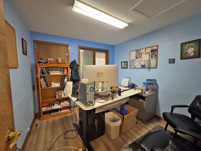 More Photos Of 1017 Robertson St, Fort Collins Medical For Sale