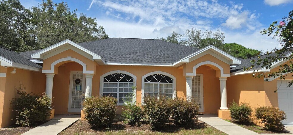 More Photos Of 7411 Canterbury St, Spring Hill Apartments For Sale