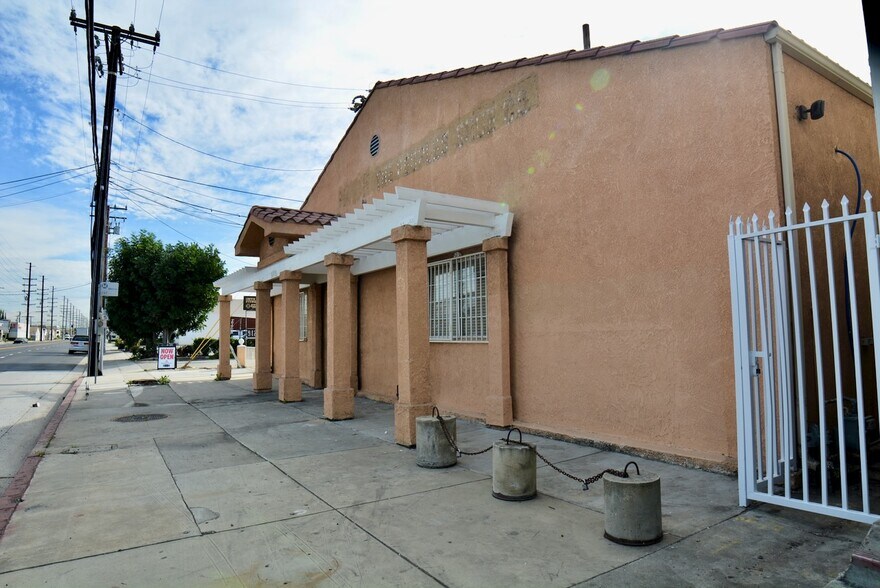 More Photos Of 9420 Rush St, South El Monte Warehouse For Lease