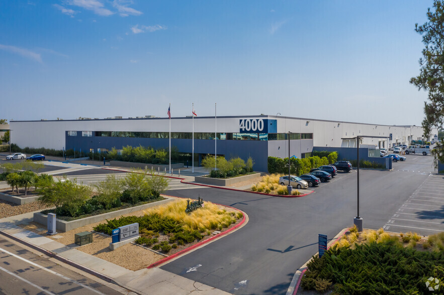 Primary Photo Of 4000 Ruffin Rd, San Diego Warehouse For Lease