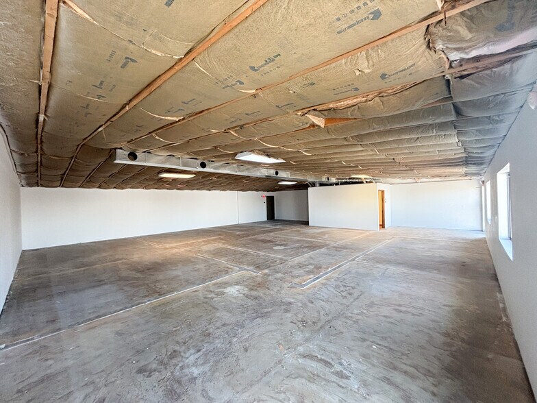 More Photos Of 1340 W Battlefield St, Springfield Office For Lease