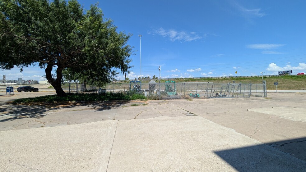 More Photos Of 5233 Interstate 37, Corpus Christi Land For Lease