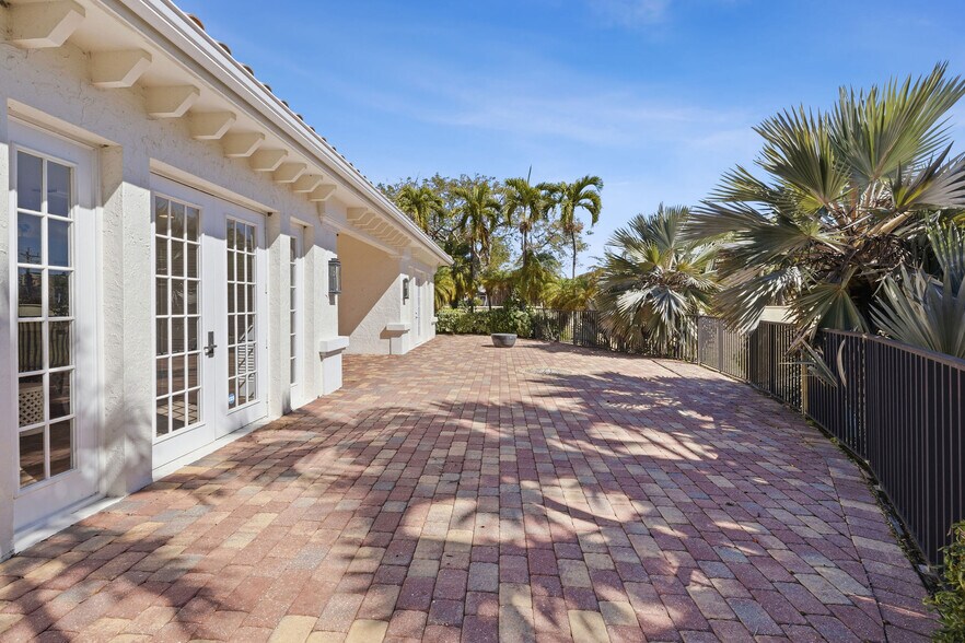 More Photos Of 5803 Overseas Wy, Cape Coral Land For Sale