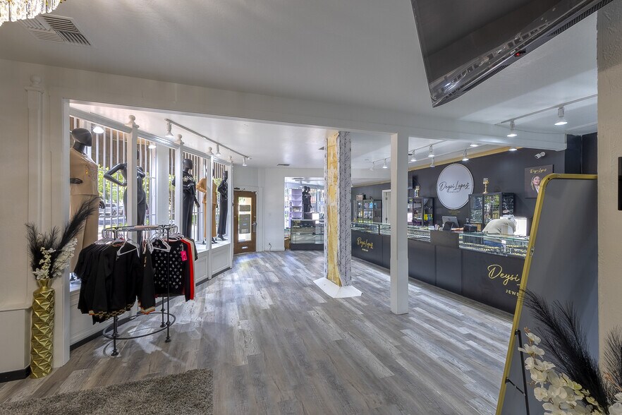 More Photos Of 8200 La Plaza, Cotati Storefront Retail Residential For Sale