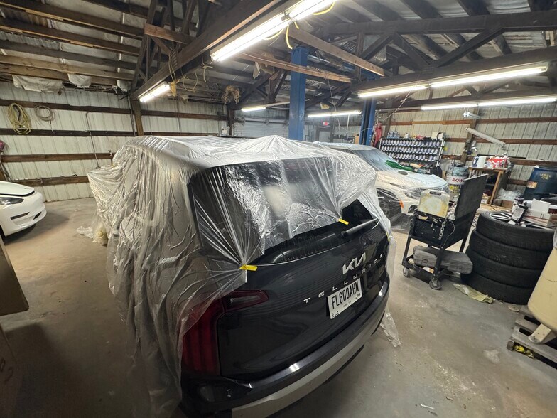 More Photos Of 1060 Nursery Rd, Winter Springs Auto Repair For Sale