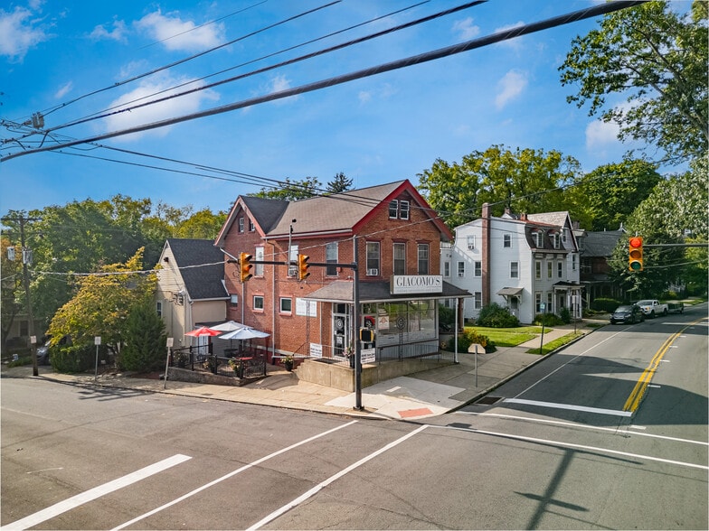 More Photos Of 700 Cattell St, Easton General Retail For Sale