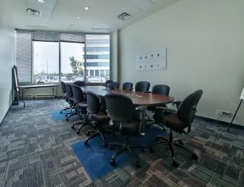 More Photos Of 8851 Rte Transcanadienne, Saint-Laurent Office For Lease