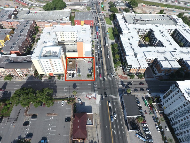 More Photos Of 692 N Orange Ave, Orlando Freestanding For Lease