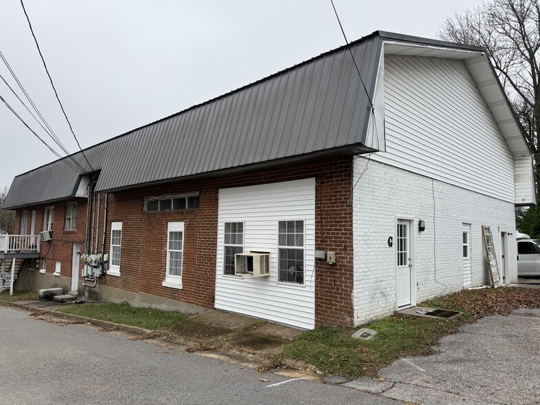 More Photos Of 309 S 5th St, Murray Apartments For Sale