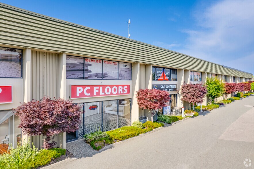 More Photos Of 12975-12999 80 Ave, Surrey Warehouse For Sale