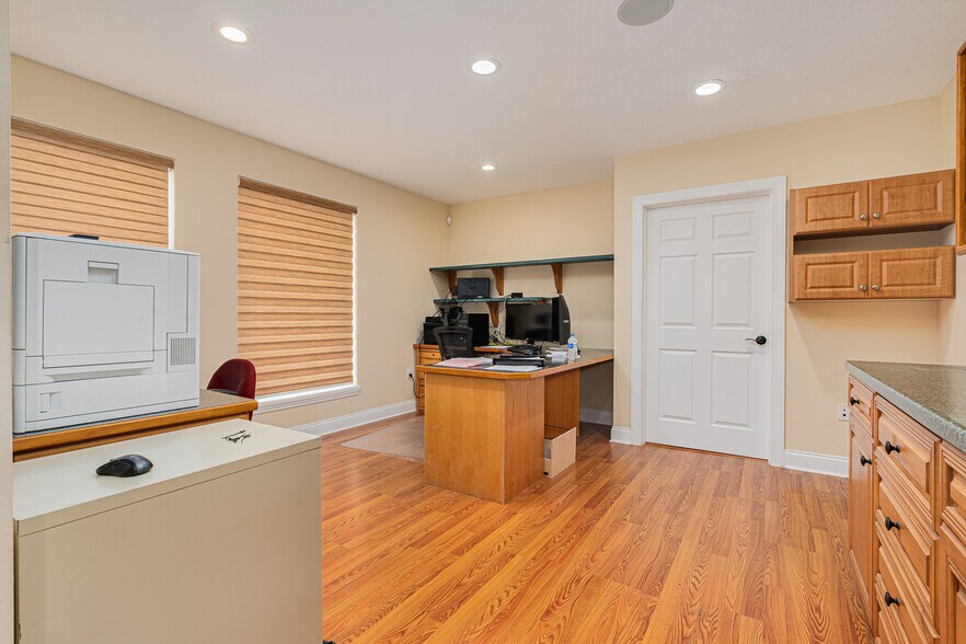 More Photos Of 51 Dunlawton Ave, Port Orange Office For Sale