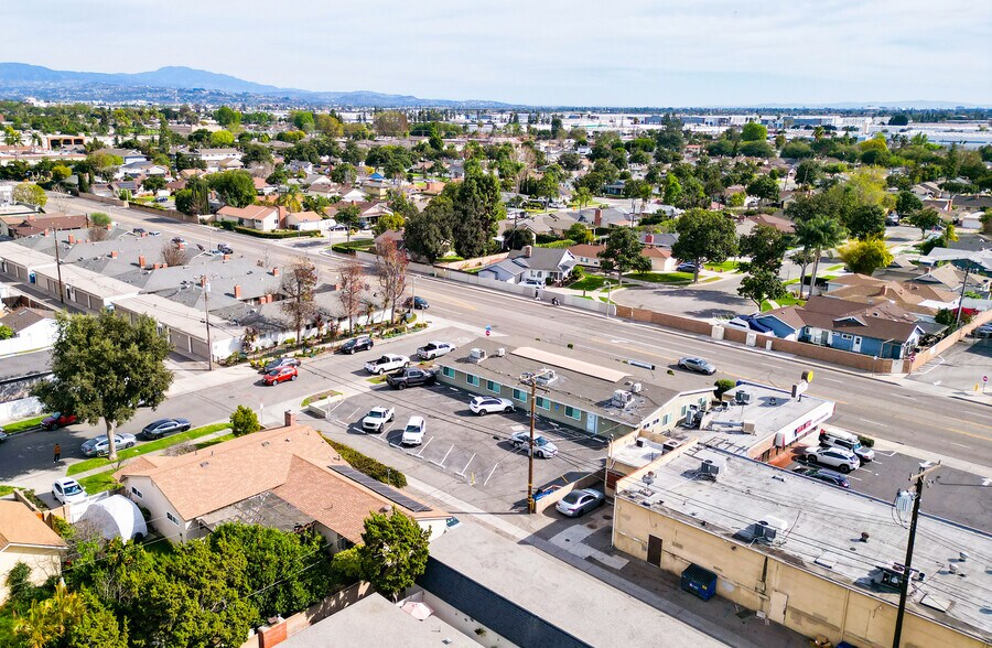 More Photos Of 1351 E Chapman Ave, Fullerton Office For Sale