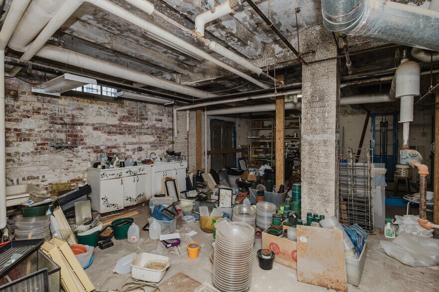 More Photos Of 920 Millington St, Winfield Storefront Retail Office For Sale