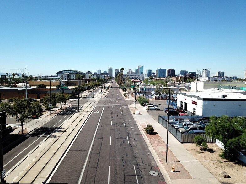 More Photos Of 1417-1421 E Washington St, Phoenix Warehouse For Lease