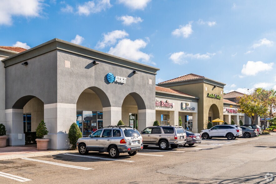 More Photos Of 6611-6791 Westminster Blvd, Westminster Unknown For Lease