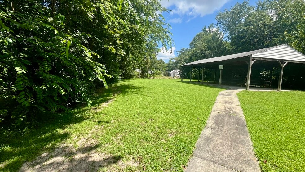 More Photos Of 529 Alexander Ave, Henderson Religious Facility For Sale