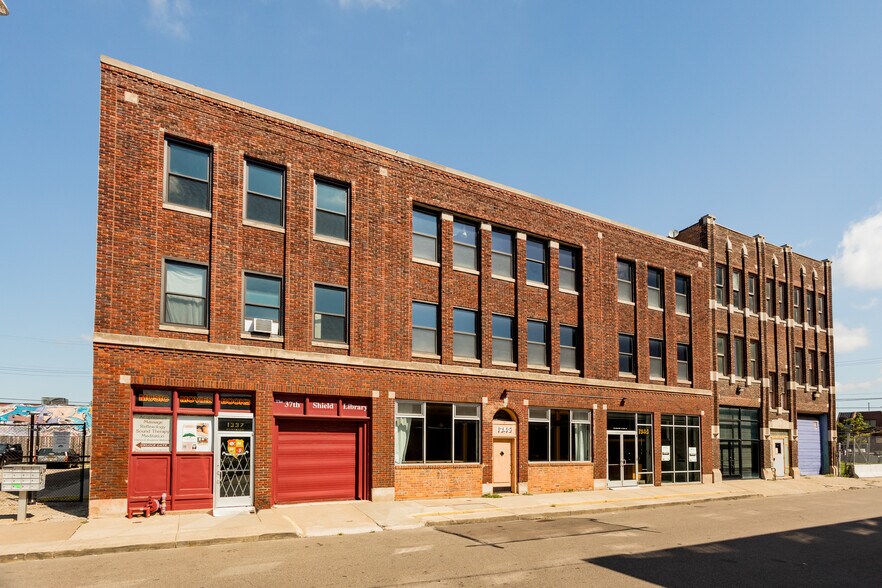 More Photos Of 1337-1345 Division St, Detroit Storefront Retail Residential For Sale