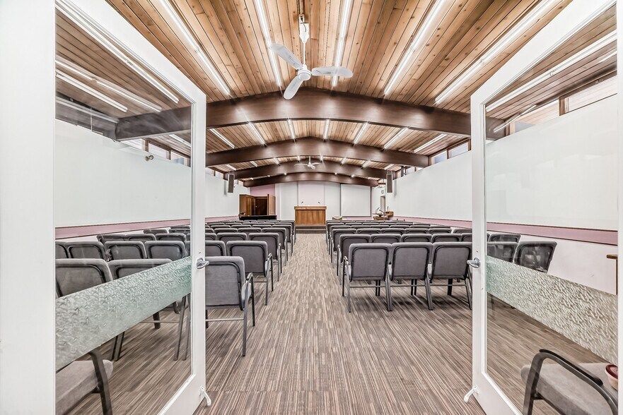 More Photos Of 12703 109 St NW, Edmonton Religious Facility For Sale