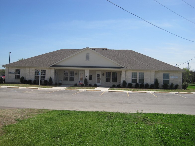 Primary Photo Of 181 Cimarron Park Loop, Buda Office For Lease